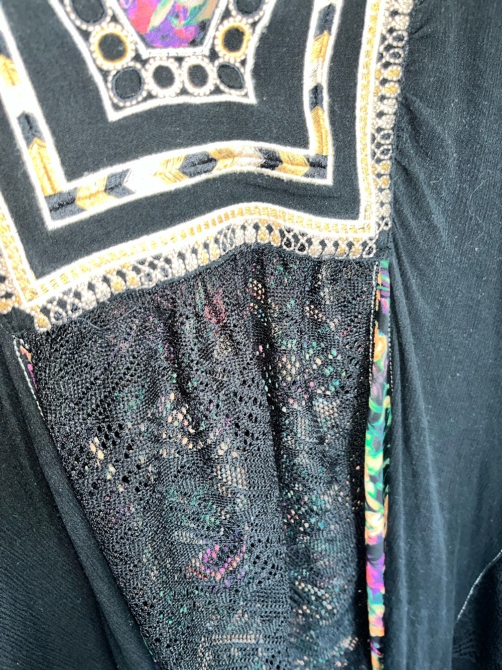 Gimmicks Boho Tunic Top Medium Black Lace Crochet Floral Sheer Asymmetrical Hem - Picture 4 of 6